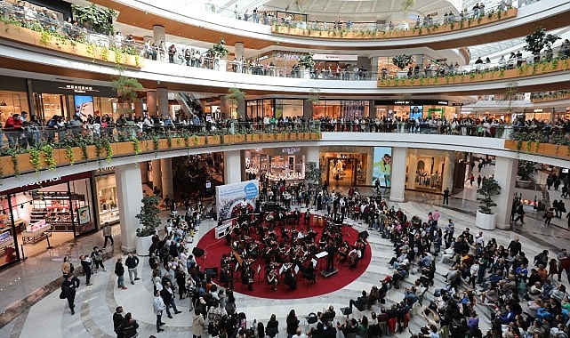 Çocuk Senfoni Orkestrası ‘Bahara Merhaba’ Dedi