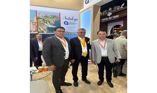 Başkan Topaloğlu Kazakistan Turizm Fuarı’nda