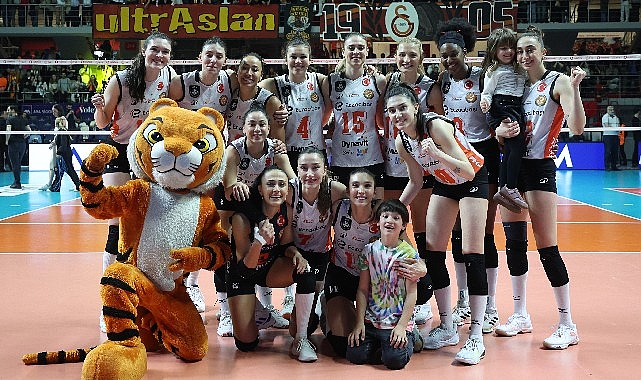 Eczacıbaşı Dynavit, Vodafone Sultanlar Ligi’ni üçüncü sırada tamamladı