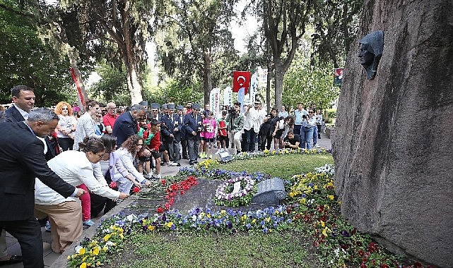 Karşıyaka’da binler Zübeyde Anne’ye koştu!