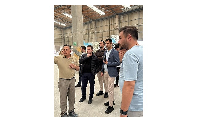 Yurtbay Seramik satış ve pazarlama toplantısının ilk çeyreğini Adana’da gerçekleştirdi