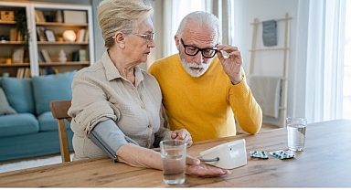 Hayatı Paylaşmak Hastalık Riskini de Paylaşmaya Neden Olabiliyor!