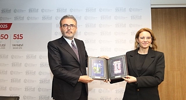 Mahir Ünal: Gerçeklik yoksa anlam da yoktur